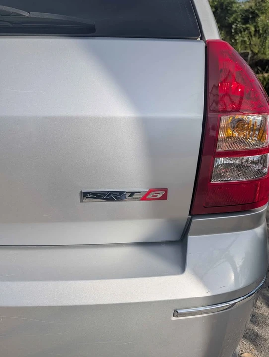 2006 Dodge Magnum SRT8 2nd Gen - Image 2 of 4