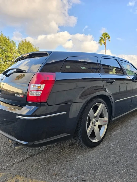 2006 Dodge Magnum SRT8 2nd Gen - Image 4 of 20