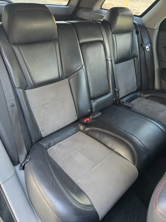 2006 Dodge Magnum SRT8 2nd Gen - Image 17 of 20