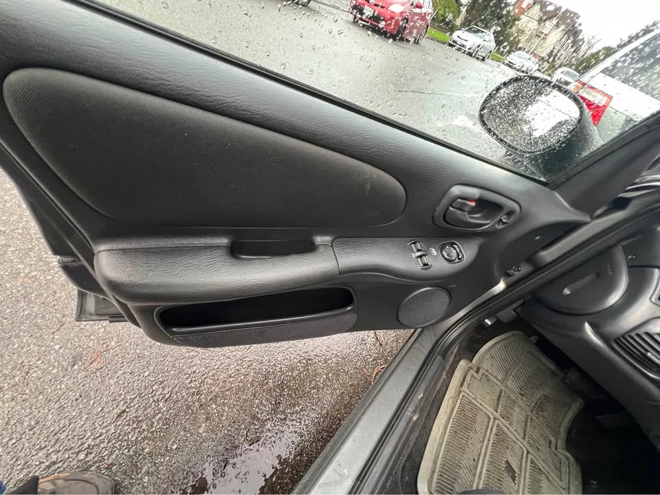 2006 Dodge Neon - Image 6 of 7