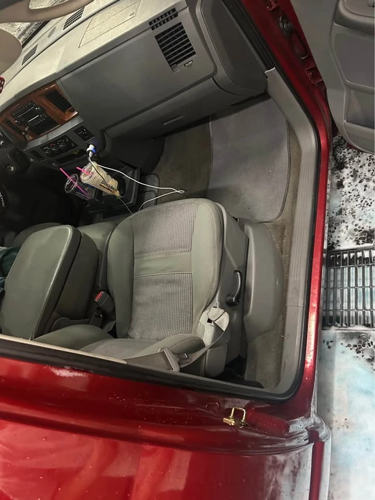 2006 Dodge Ram 3rd Gen - Image 9 of 13
