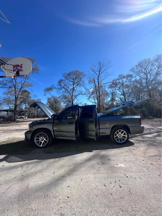 2006 Dodge Ram SRT-10 3rd Gen - Image 11 of 14
