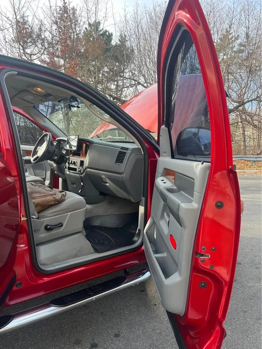 2006 Dodge Ram SRT-10 3rd Gen - Image 9 of 11