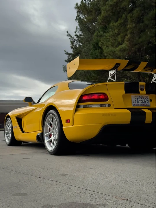 2006 Dodge Viper 3rd Gen - Image 4 of 16