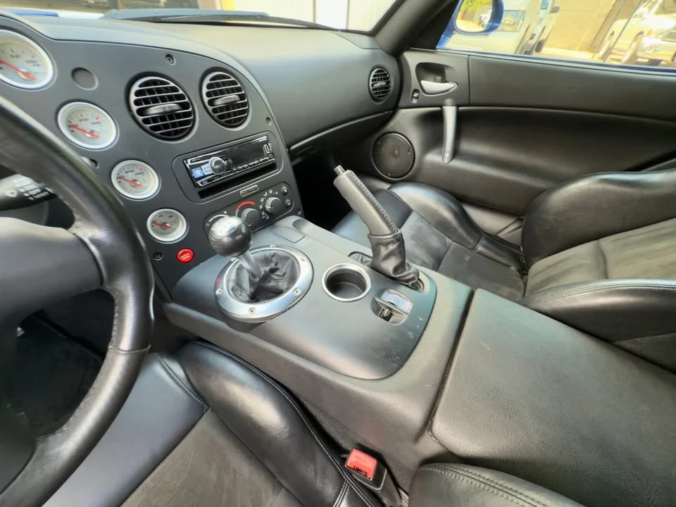 2006 Dodge Viper 3rd Gen - Image 16 of 19