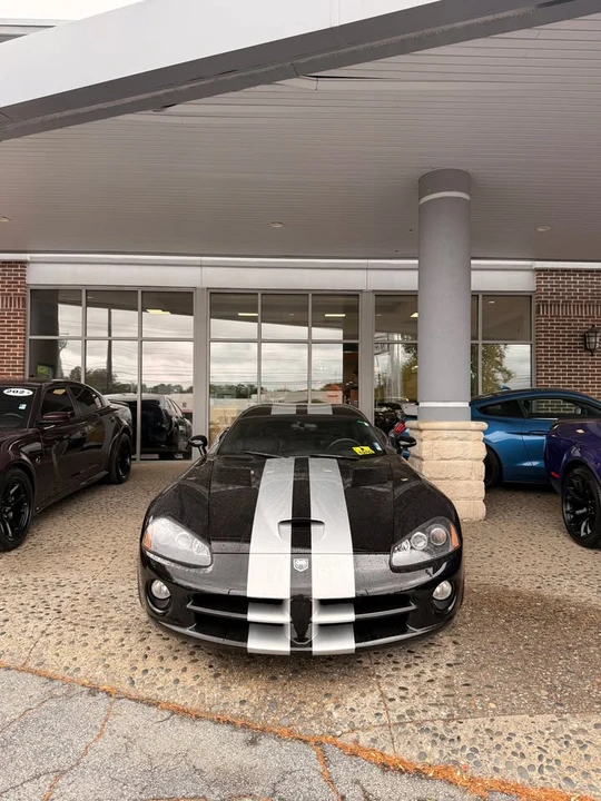 2006 Dodge Viper 3rd Gen - Image 2 of 4