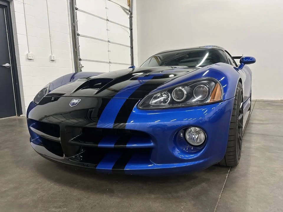 2006 Dodge Viper 3rd Gen - Image 2 of 18
