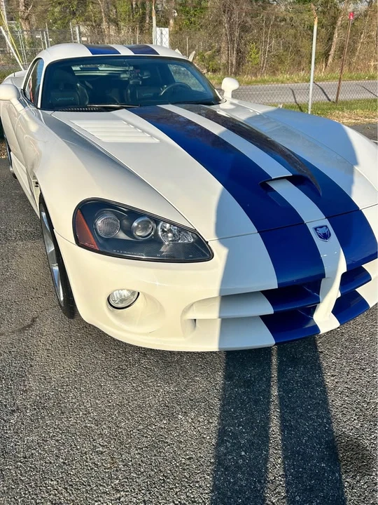 2006 Dodge Viper 3rd Gen - Image 4 of 9
