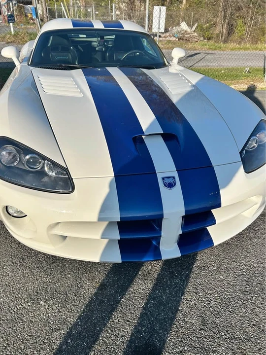 2006 Dodge Viper 3rd Gen - Image 5 of 9