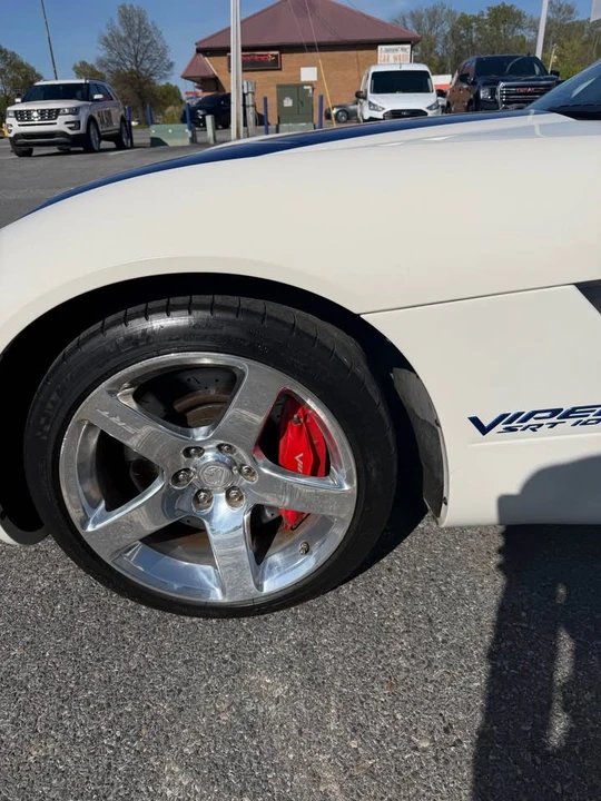 2006 Dodge Viper 3rd Gen - Image 2 of 6