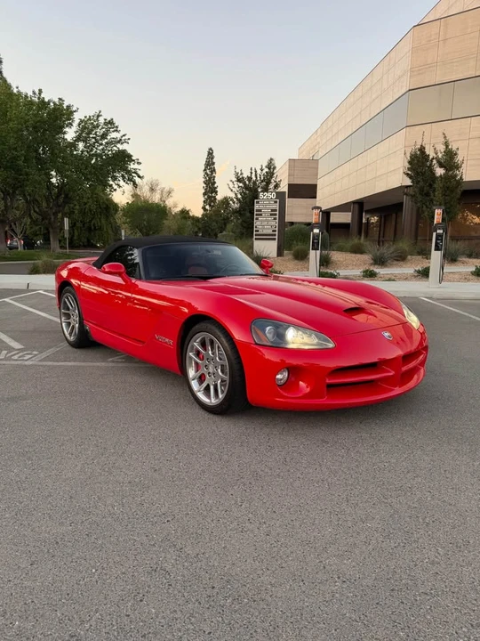 2006 Dodge Viper 3rd Gen - Image 2 of 13