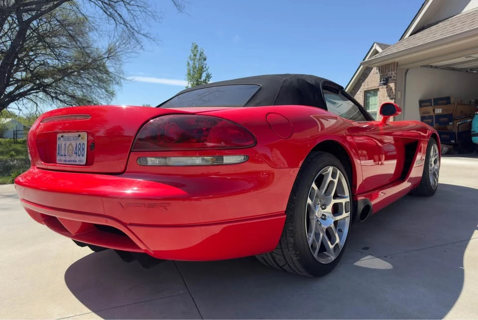 2006 Dodge Viper 3rd Gen - Image 3 of 14