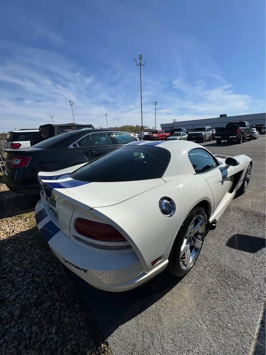 2006 Dodge Viper 3rd Gen - Image 3 of 7
