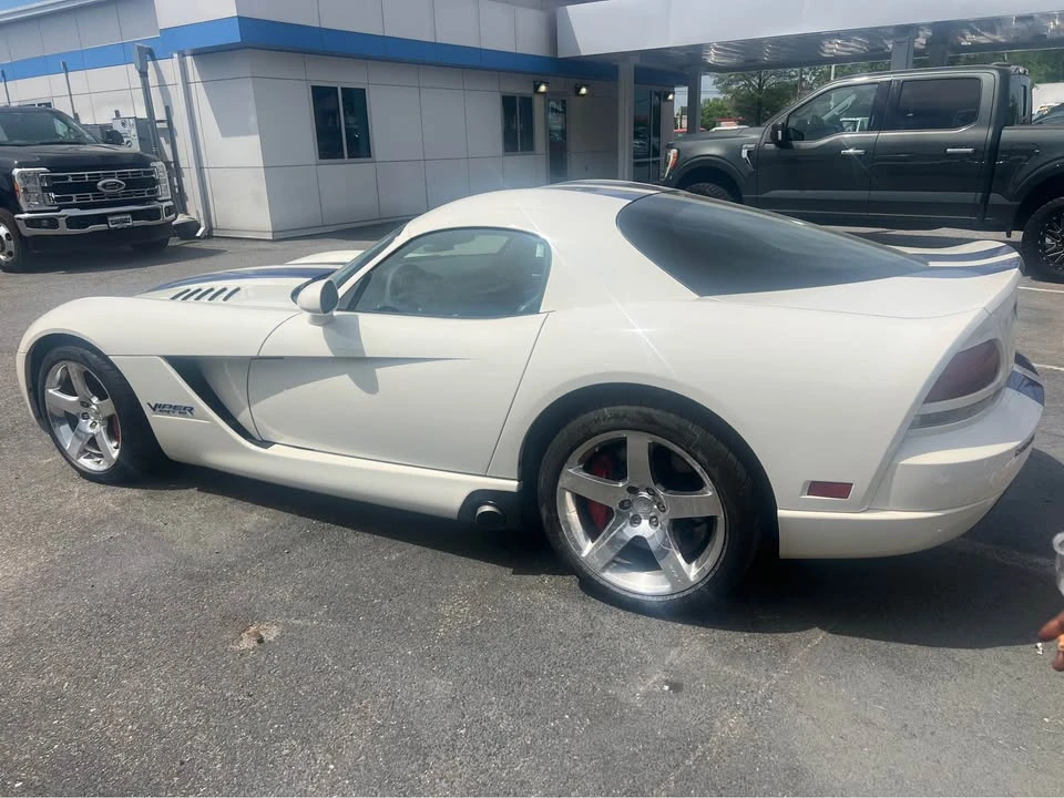 2006 Dodge Viper 3rd Gen - Image 2 of 6