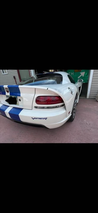 2006 Dodge Viper 3rd Gen - Image 5 of 20