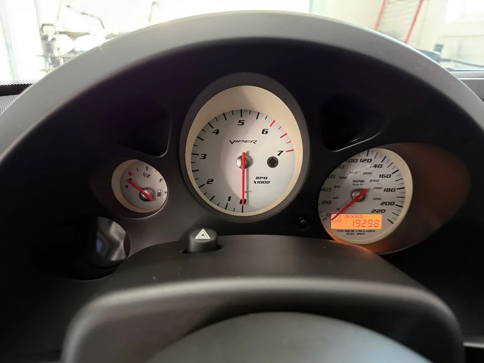 2006 Dodge Viper 3rd Gen - Image 8 of 17