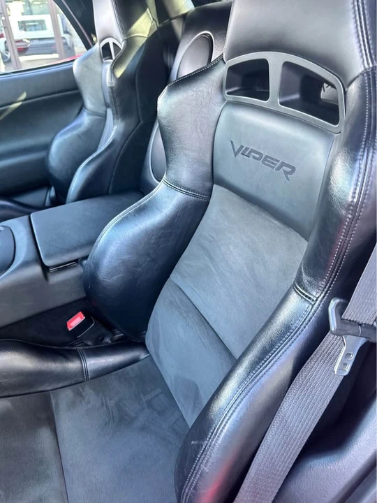 2006 Dodge Viper 3rd Gen - Image 8 of 10