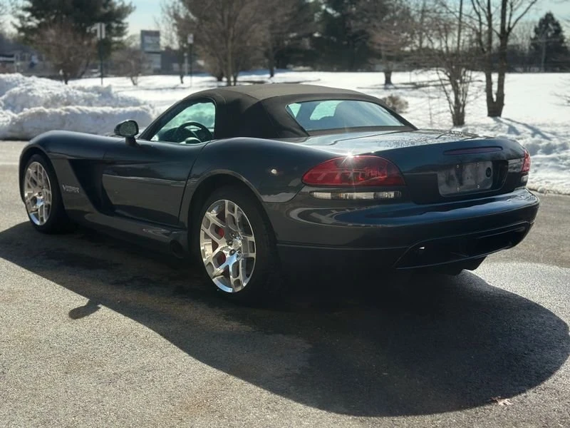 2006 Dodge Viper 3rd Gen - Image 5 of 18