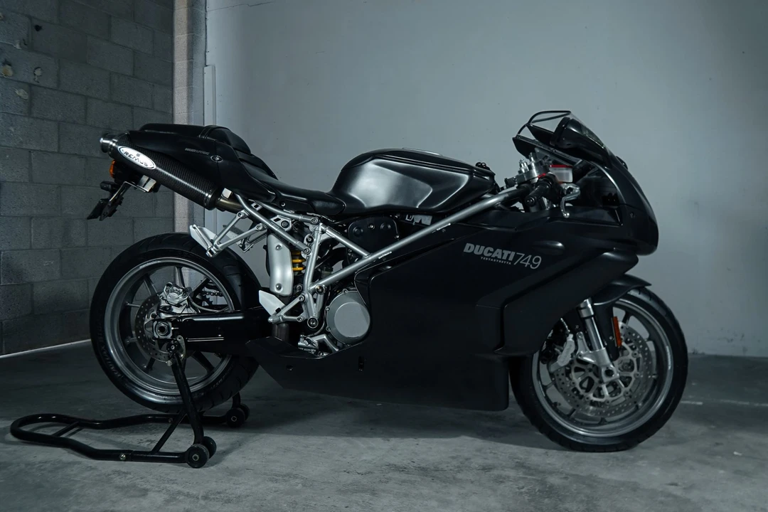 2006 Ducati 749 - Image 23 of 31