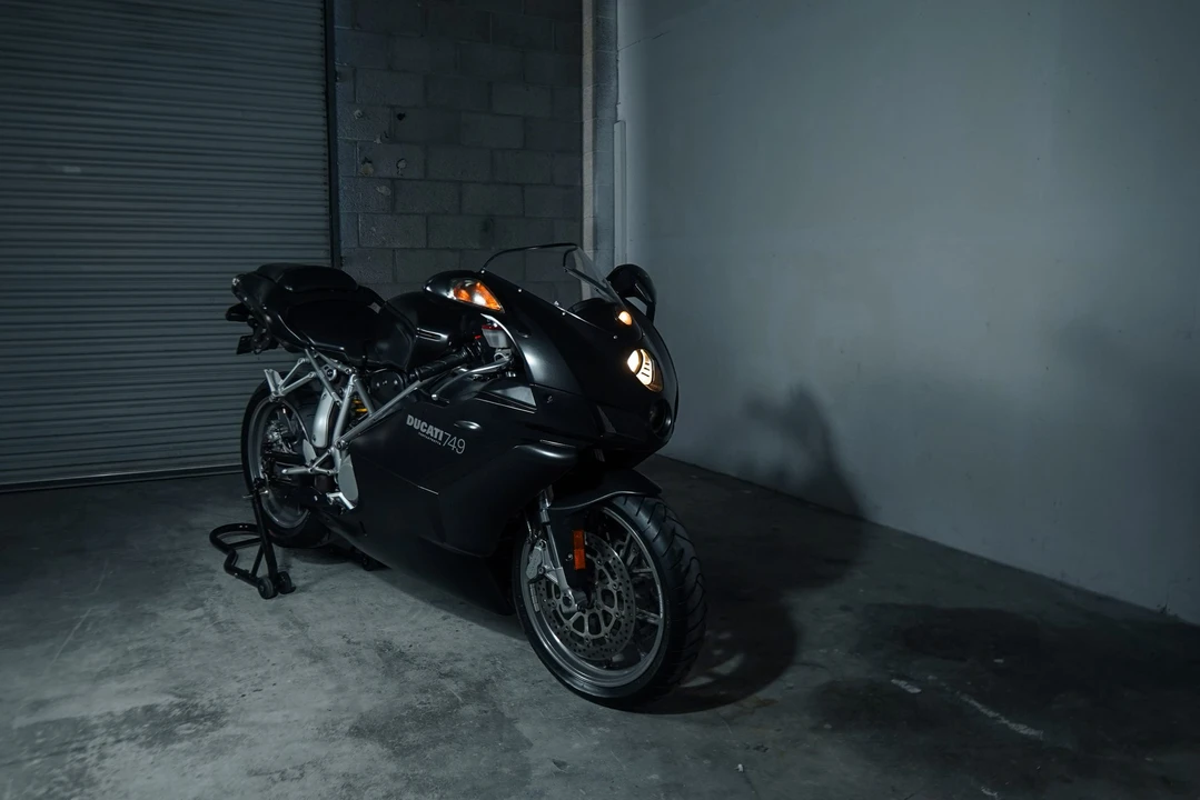 2006 Ducati 749 - Image 29 of 31