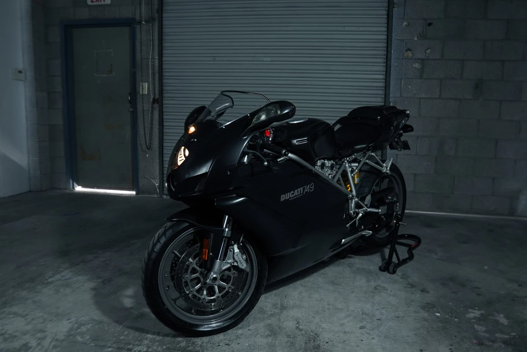 2006 Ducati 749 - Image 14 of 31