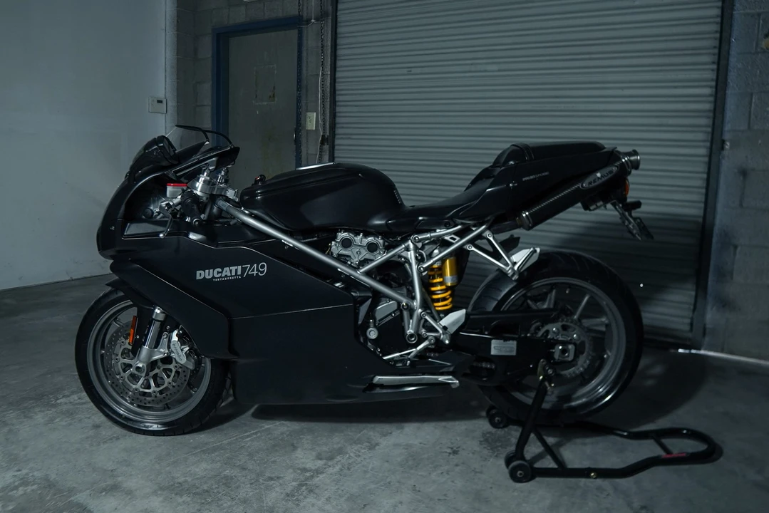 2006 Ducati 749 - Image 16 of 31