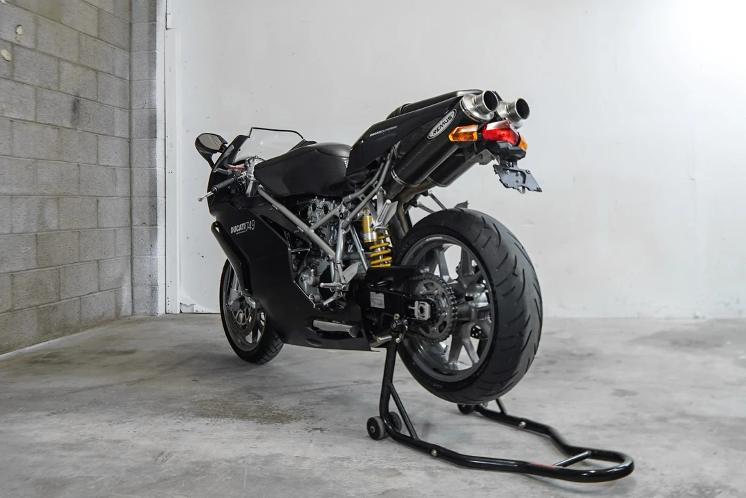 2006 Ducati 749 - Image 8 of 31