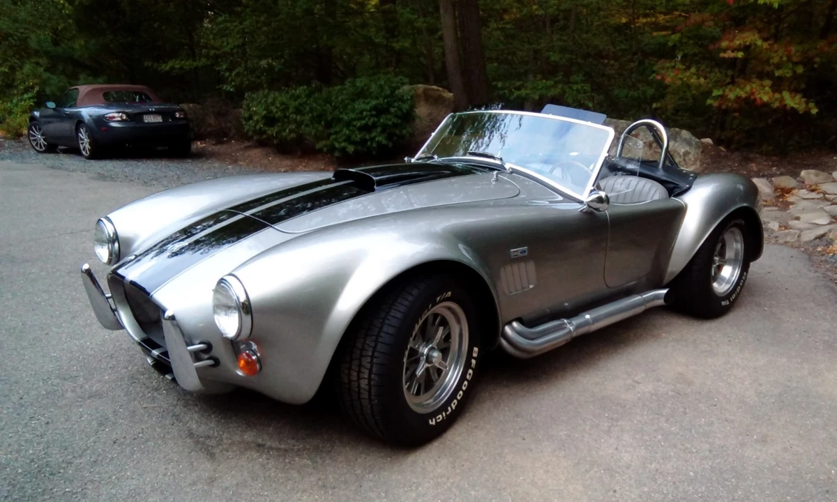 2006 Shelby Cobra Replica - Image 2 of 31