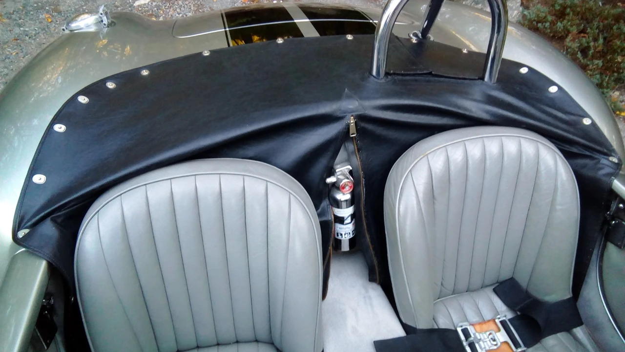 2006 Shelby Cobra Replica - Image 28 of 31