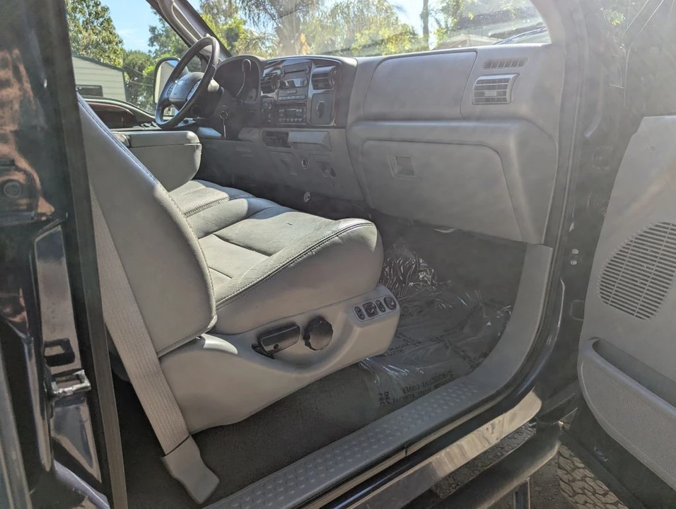 2006 Ford Super Duty 1st Gen - Image 12 of 16