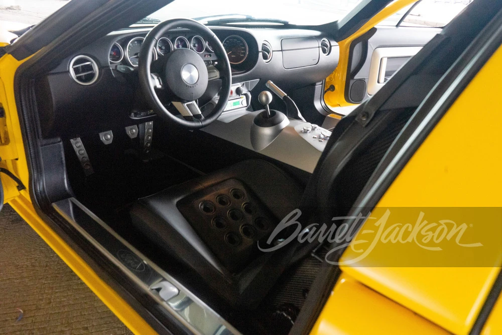 2006 Ford GT 1st Gen - Image 17 of 25