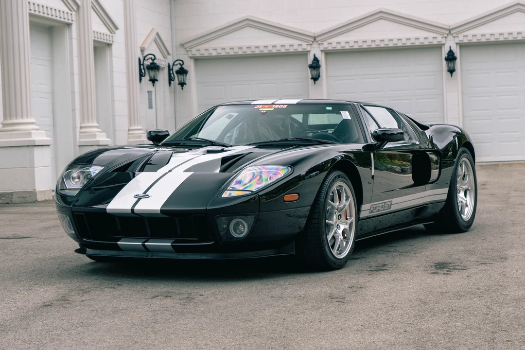 2006 Ford GT 1st Gen - Image 2 of 31