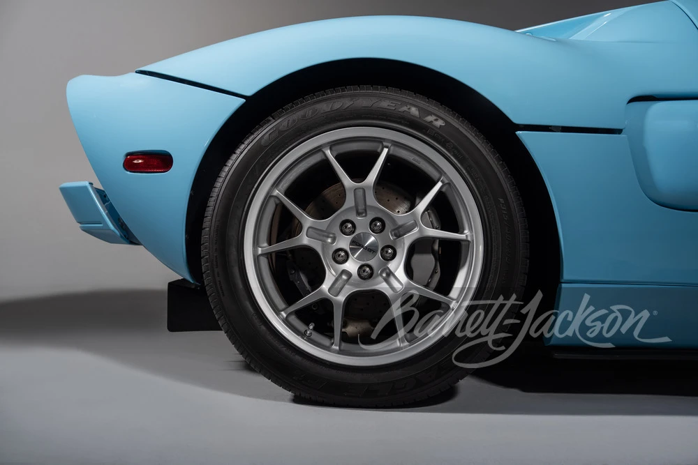 2006 Ford GT 1st Gen - Image 10 of 17