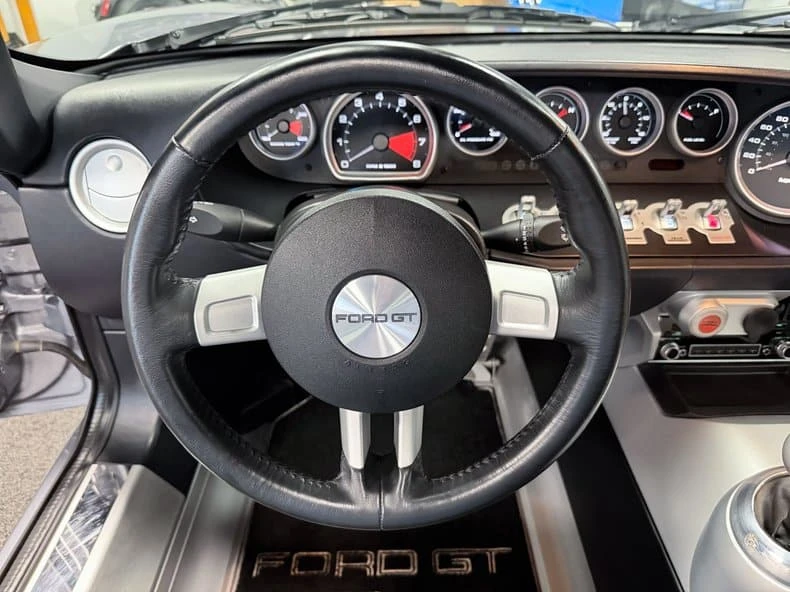 2006 Ford GT 1st Gen - Image 14 of 17