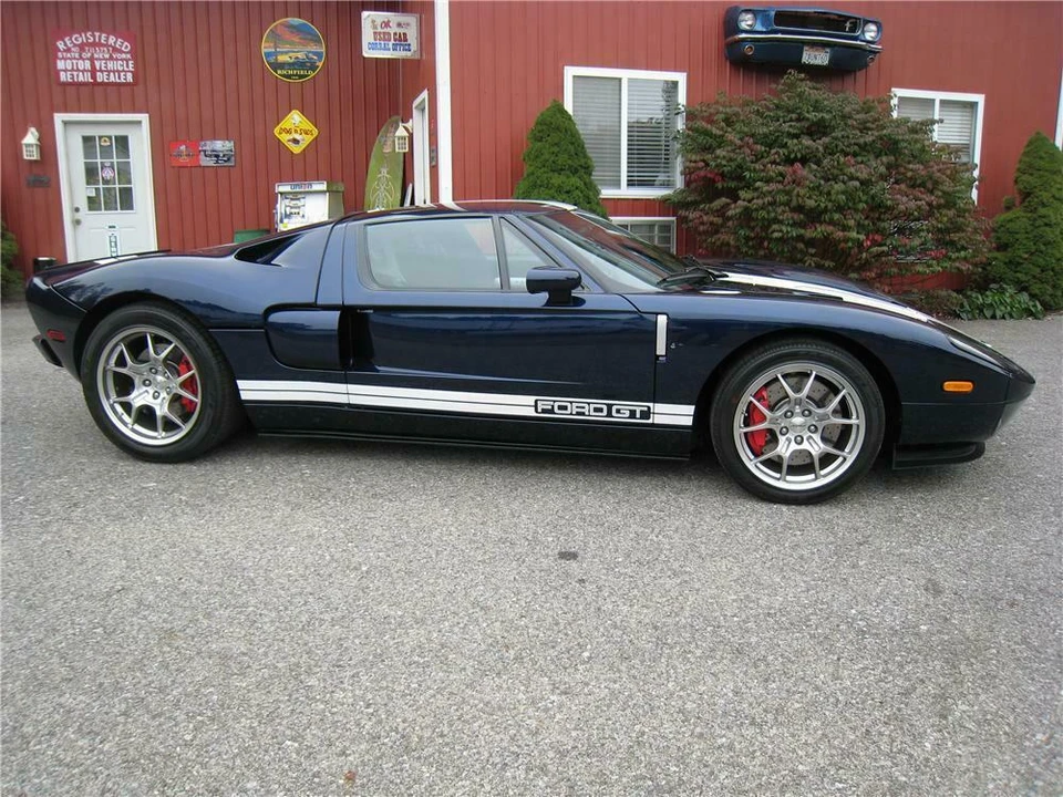 2006 Ford GT 1st Gen - Image 3 of 4