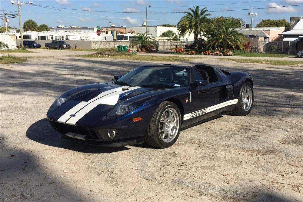 2006 Ford GT 1st Gen - Image 2 of 10
