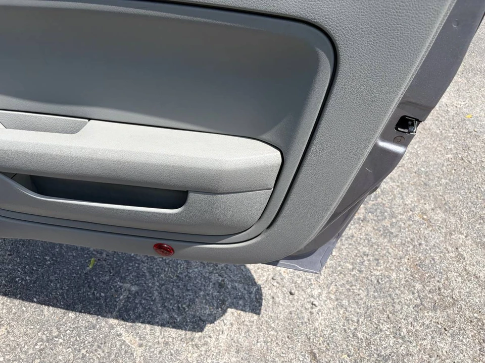 2006 Ford S197 Mustang - Image 10 of 17