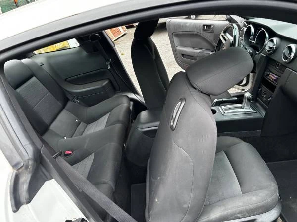 2006 Ford S197 Mustang - Image 9 of 15