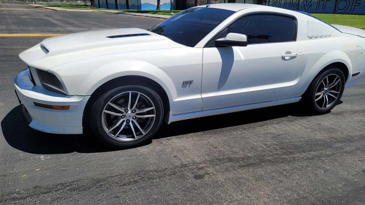 2006 Ford S197 Mustang GT - Image 9 of 18