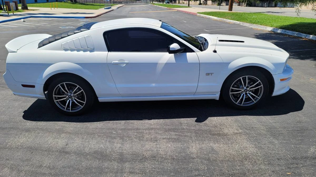 2006 Ford S197 Mustang GT - Image 14 of 18