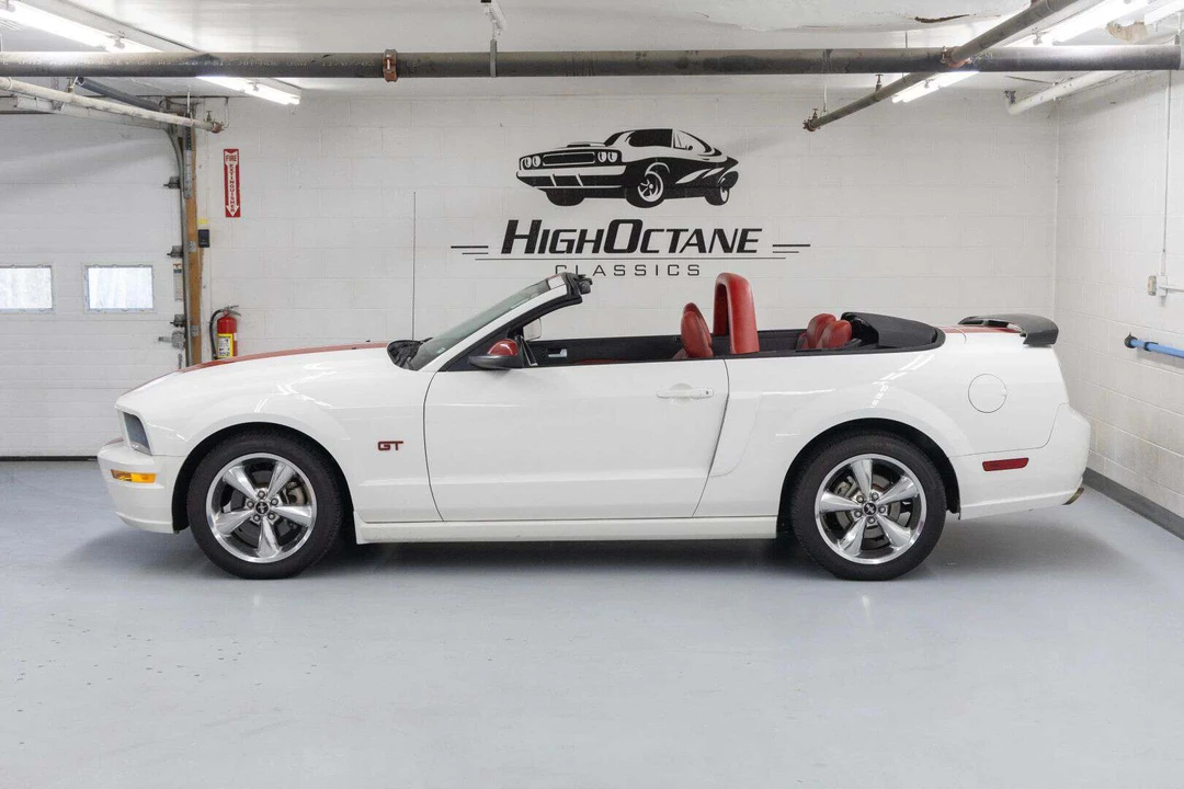2006 Ford S197 Mustang GT - Image 2 of 15