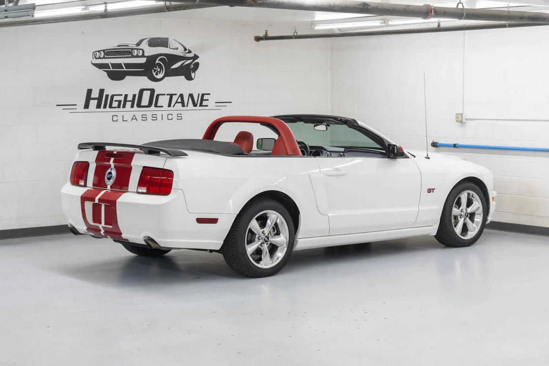 2006 Ford S197 Mustang GT - Image 3 of 15