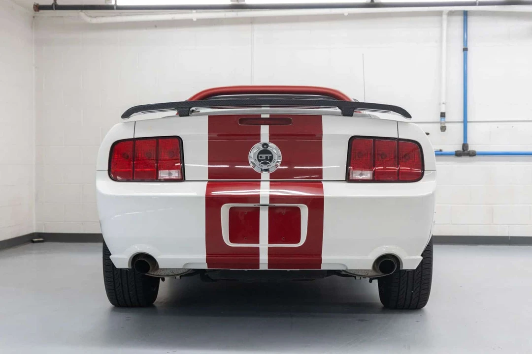 2006 Ford S197 Mustang GT - Image 5 of 15