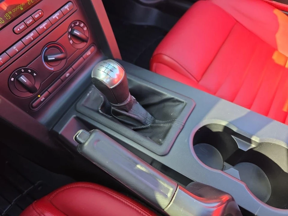 2006 Ford S197 Mustang - Image 10 of 12