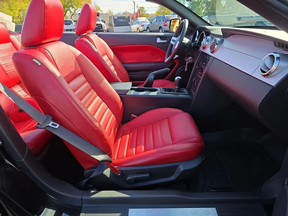 2006 Ford S197 Mustang - Image 8 of 12