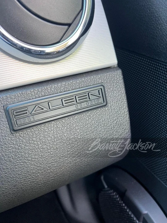 2006 Ford S197 Mustang GT - Image 11 of 15