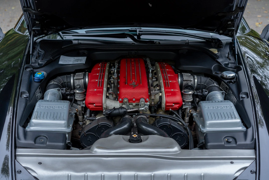 2021 Ferrari 612 - Image 25 of 31