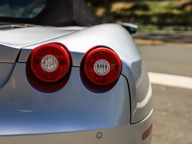 2006 Ferrari - Image 17 of 31