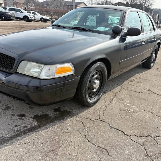 2006 Ford Crown Victoria - Image 1 of 1