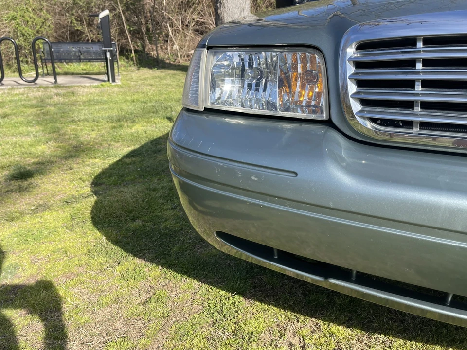 2006 Ford Crown Victoria - Image 23 of 31